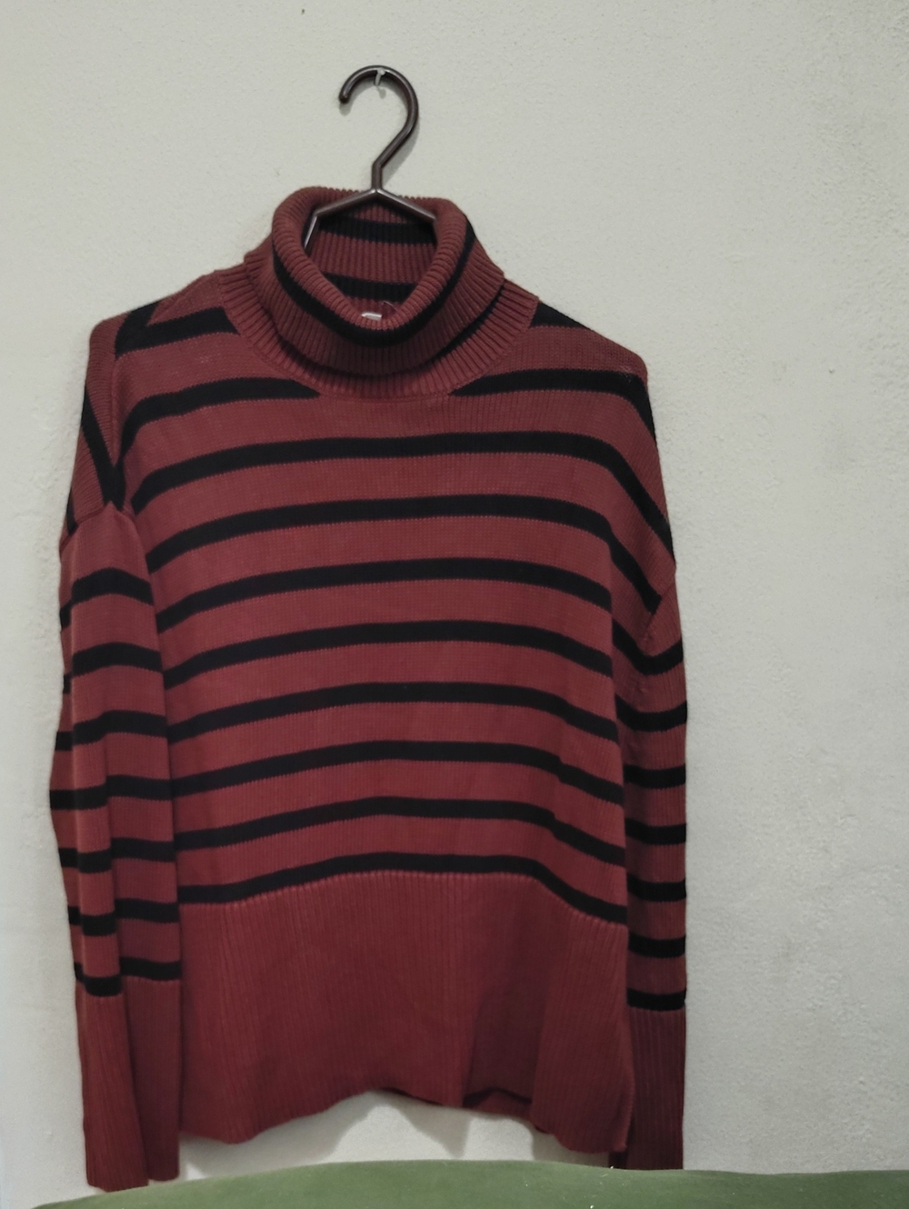 Gap Oversized Cotton Turtleneck Sweater in Brown with Black Stripes